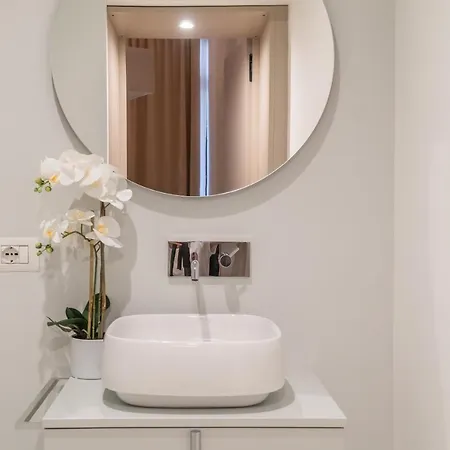 بيت ضيافة Ninfea Luxury 4*
